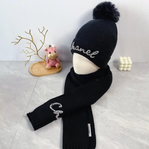 replica,repliche,fake,1:1,earrings,bracelet,ring,jewelry Cappello due pezzi Chanel in lana