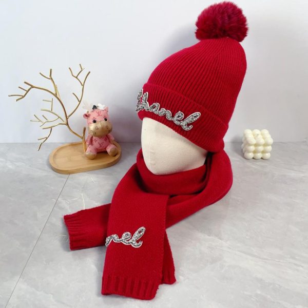 replica,repliche,fake,1:1,earrings,bracelet,ring,jewelry Cappello due pezzi Chanel in lana