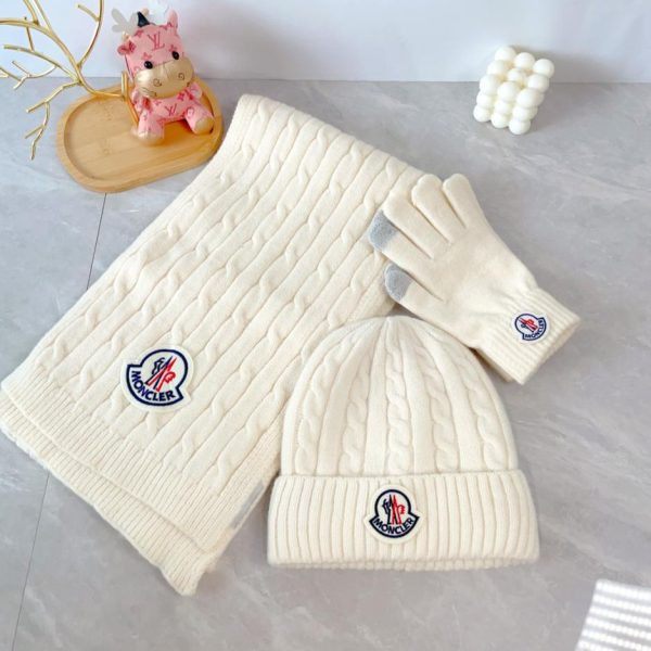replica,repliche,fake,1:1,earrings,bracelet,ring,jewelry Set tre pezzi sciarpa, cappello e guanti Moncler