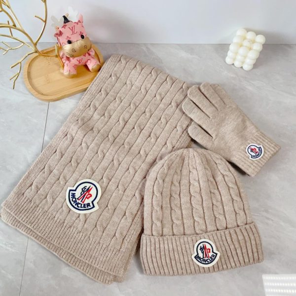 replica,repliche,fake,1:1,earrings,bracelet,ring,jewelry Set tre pezzi sciarpa, cappello e guanti Moncler