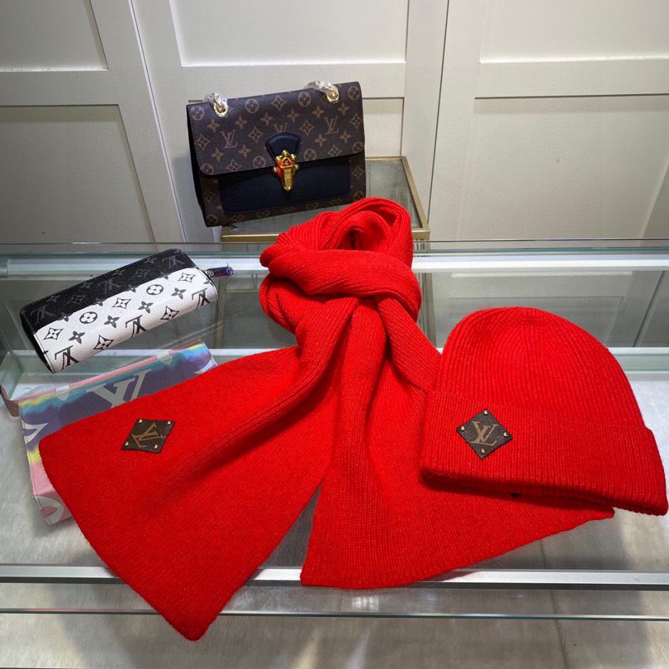 replica,repliche,fake,1:1,earrings,bracelet,ring,jewelry Set classico con cappello e sciarpa Louis Vuitton replica,repliche,fake,1:1,earrings,bracelet,ring,jewelry Set classico con cappello e sciarpa Louis Vuitton