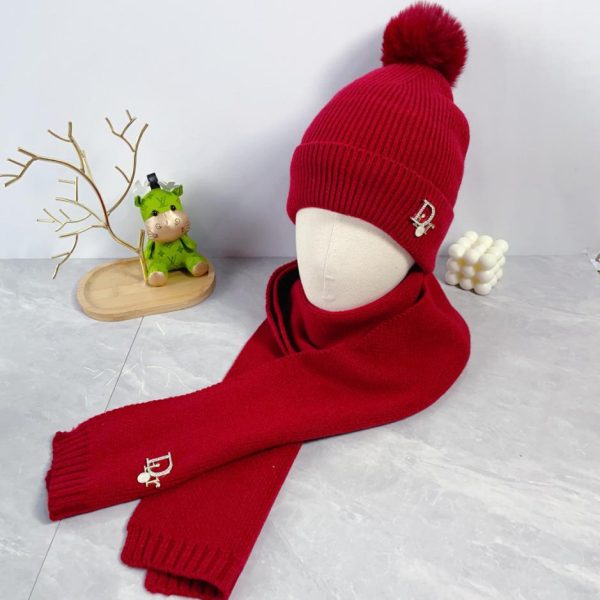 replica,repliche,fake,1:1,earrings,bracelet,ring,jewelry Cappello due pezzi Dior in lana