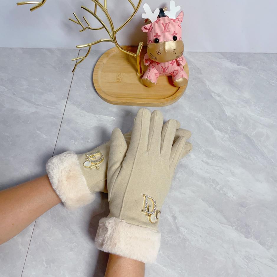 replica,repliche,fake,1:1,earrings,bracelet,ring,jewelry Guanti in lana di pelo di coniglio pigro autunno e inverno Dior 2024 replica,repliche,fake,1:1,earrings,bracelet,ring,jewelry Guanti in lana di pelo di coniglio pigro autunno e inverno Dior 2024