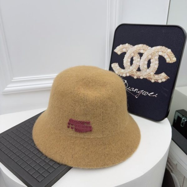 Margiela MM6 lana nuovo stile