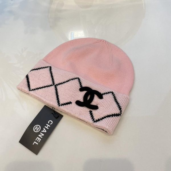 Chanel nuovo cappello lavorato a maglia autunno e inverno cappello lavorato a maglia con logo doppia C a quadri con diamanti