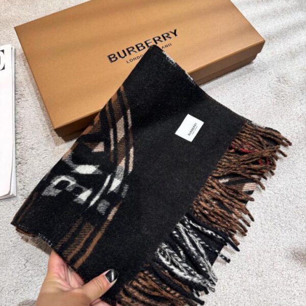 replica,repliche,fake,1:1,earrings,bracelet,ring,jewelry Sito ufficiale Burberry ultimi 100 migliori cashmere double-face