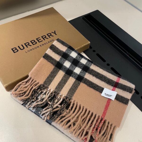 replica,repliche,fake,1:1,earrings,bracelet,ring,jewelry Sito ufficiale Burberry ultimi 100 migliori cashmere double-face