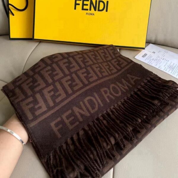 replica,repliche,fake,1:1,earrings,bracelet,ring,jewelry Sciarpa Fendi con lettera FF presbite