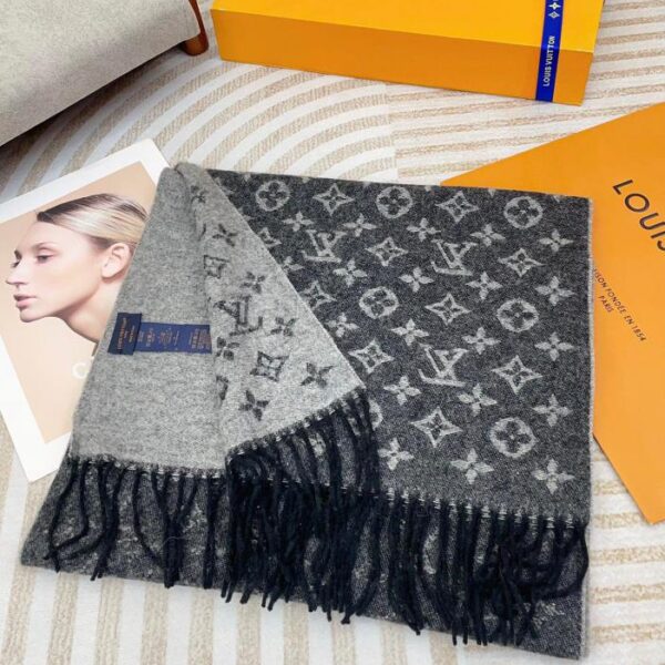 Jacquard sfumato con motivo sfumato fronte-retro sincronizzato LV