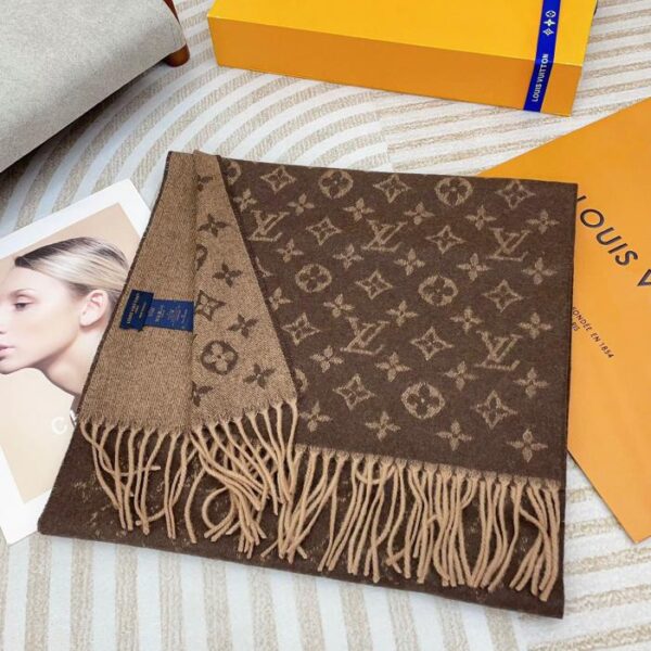Jacquard sfumato con motivo sfumato fronte-retro sincronizzato LV