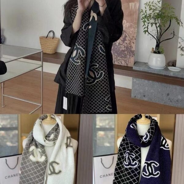 replica,repliche,fake,1:1,earrings,bracelet,ring,jewelry Sciarpa reversibile in maglia Chanel