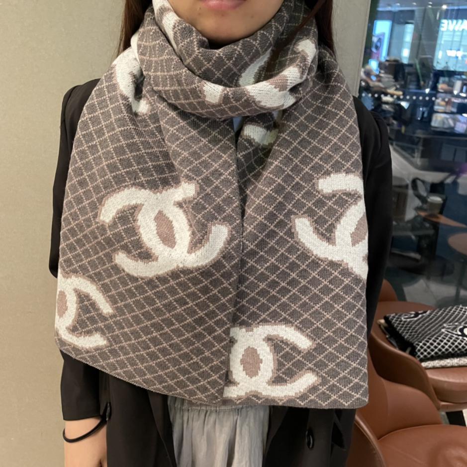 replica,repliche,fake,1:1,earrings,bracelet,ring,jewelry Sciarpa reversibile in maglia Chanel replica,repliche,fake,1:1,earrings,bracelet,ring,jewelry Sciarpa reversibile in maglia Chanel