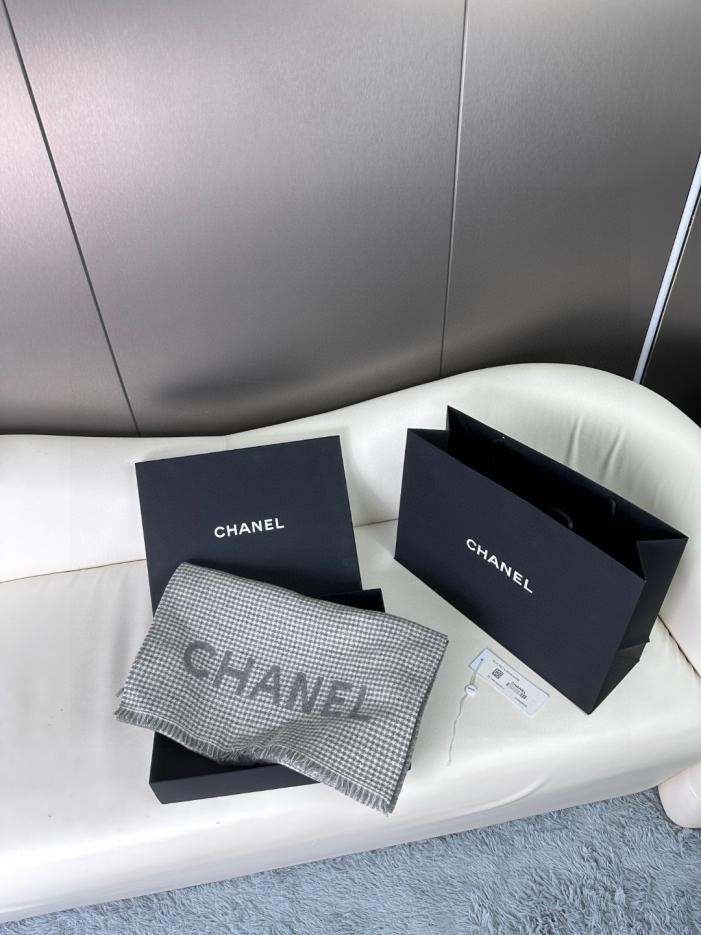 replica,repliche,fake,1:1,earrings,bracelet,ring,jewelry Nuova sciarpa CHANEL in cashmere replica,repliche,fake,1:1,earrings,bracelet,ring,jewelry Nuova sciarpa CHANEL in cashmere