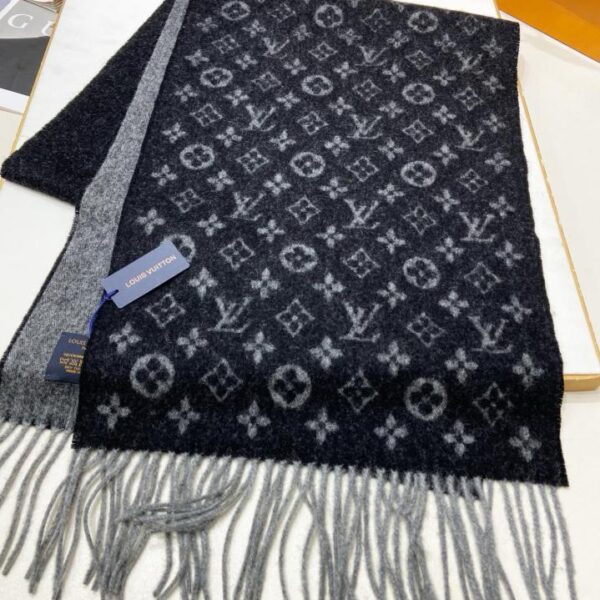 replica,repliche,fake,1:1,earrings,bracelet,ring,jewelry Sciarpa classica da uomo Louis Vuitton ZG