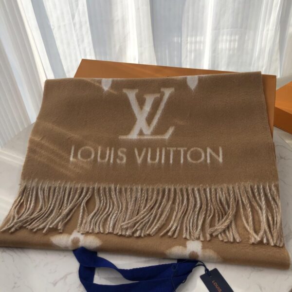 replica,repliche,fake,1:1,earrings,bracelet,ring,jewelry Sciarpa in cashmere double face di Louis Vuitton