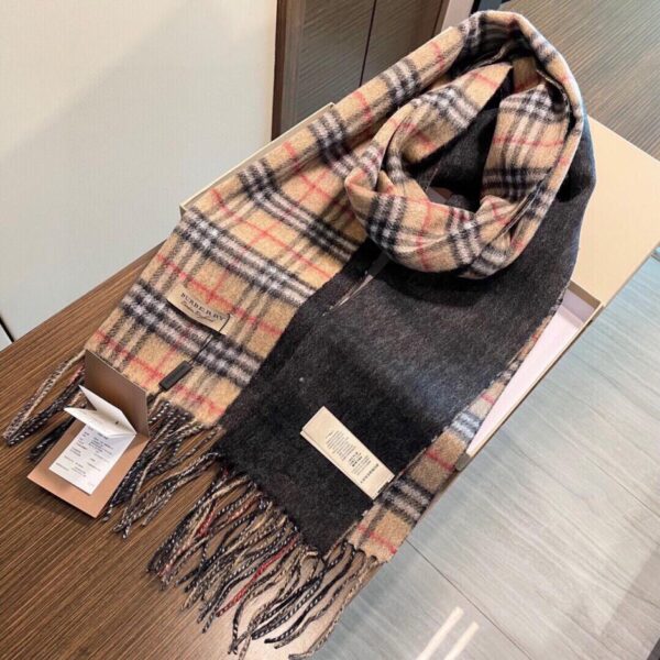 replica,repliche,fake,1:1,earrings,bracelet,ring,jewelry Sciarpa BURBERRY in cashmere double face