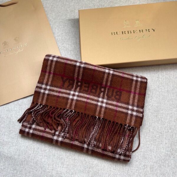 replica,repliche,fake,1:1,earrings,bracelet,ring,jewelry Nuovo plaid double face di Burberry