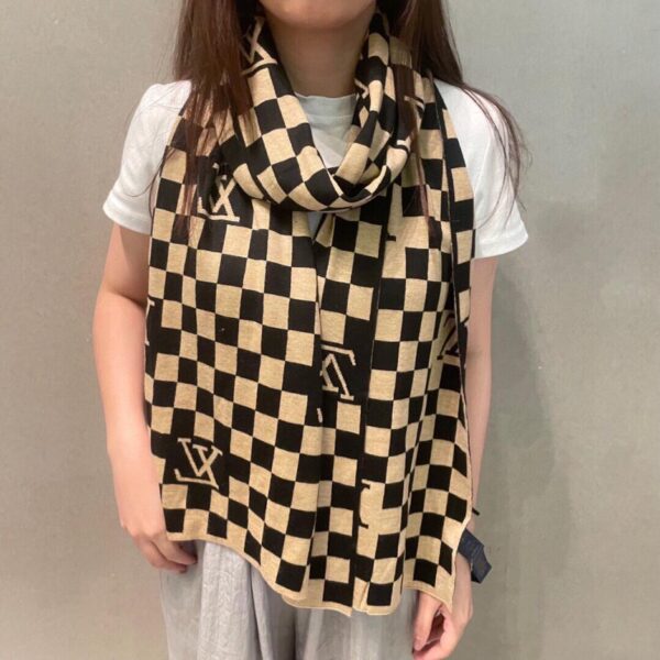 replica,repliche,fake,1:1,earrings,bracelet,ring,jewelry Sciarpa unisex classica a scacchiera LV Checkerboard