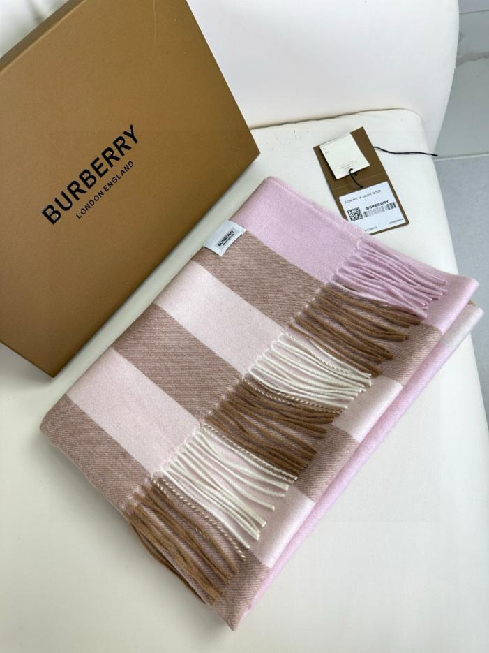 replica,repliche,fake,1:1,earrings,bracelet,ring,jewelry Scialle scozzese grande classico di Burberry replica,repliche,fake,1:1,earrings,bracelet,ring,jewelry Scialle scozzese grande classico di Burberry