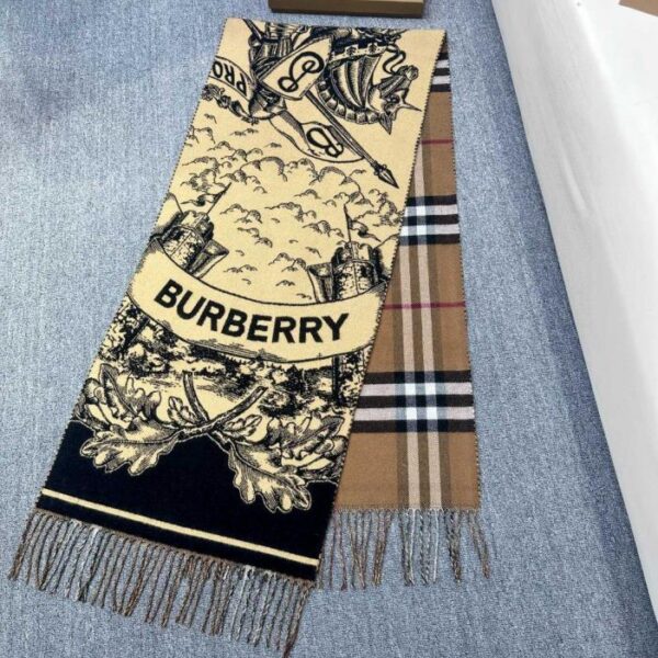 Scialle reversibile Burberry War Horse Knight