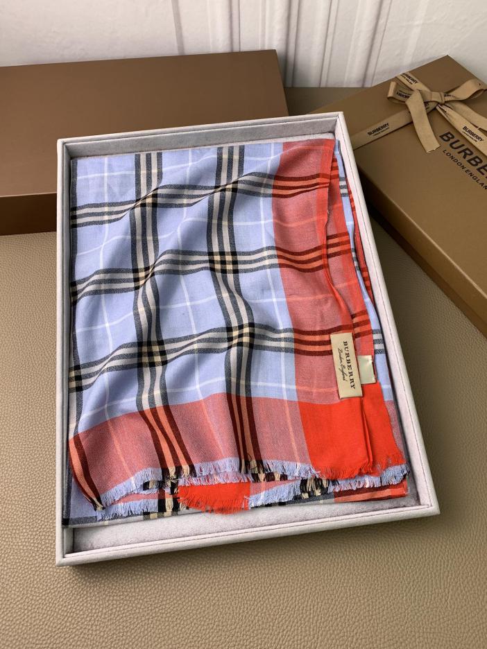 replica,repliche,fake,1:1,earrings,bracelet,ring,jewelry Stile unico originale Burberry replica,repliche,fake,1:1,earrings,bracelet,ring,jewelry Stile unico originale Burberry