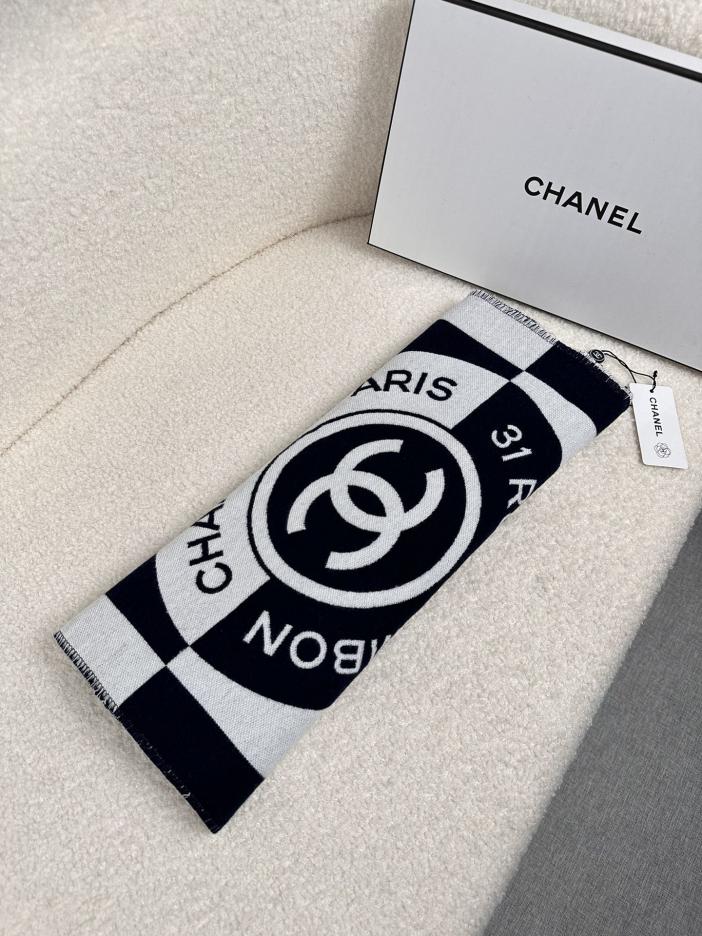 replica,repliche,fake,1:1,earrings,bracelet,ring,jewelry Sciarpa CHANEL in cashmere double face blu e bianca replica,repliche,fake,1:1,earrings,bracelet,ring,jewelry Sciarpa CHANEL in cashmere double face blu e bianca