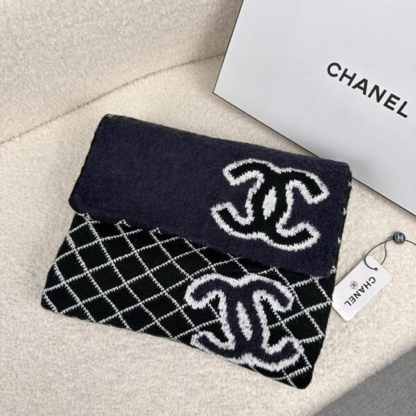 replica,repliche,fake,1:1,earrings,bracelet,ring,jewelry CHANEL Chanel contatore nuova sciarpa scialle di lana lavorata a maglia ricamata in puro cashmere