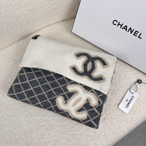 replica,repliche,fake,1:1,earrings,bracelet,ring,jewelry CHANEL Chanel contatore nuova sciarpa scialle di lana lavorata a maglia ricamata in puro cashmere