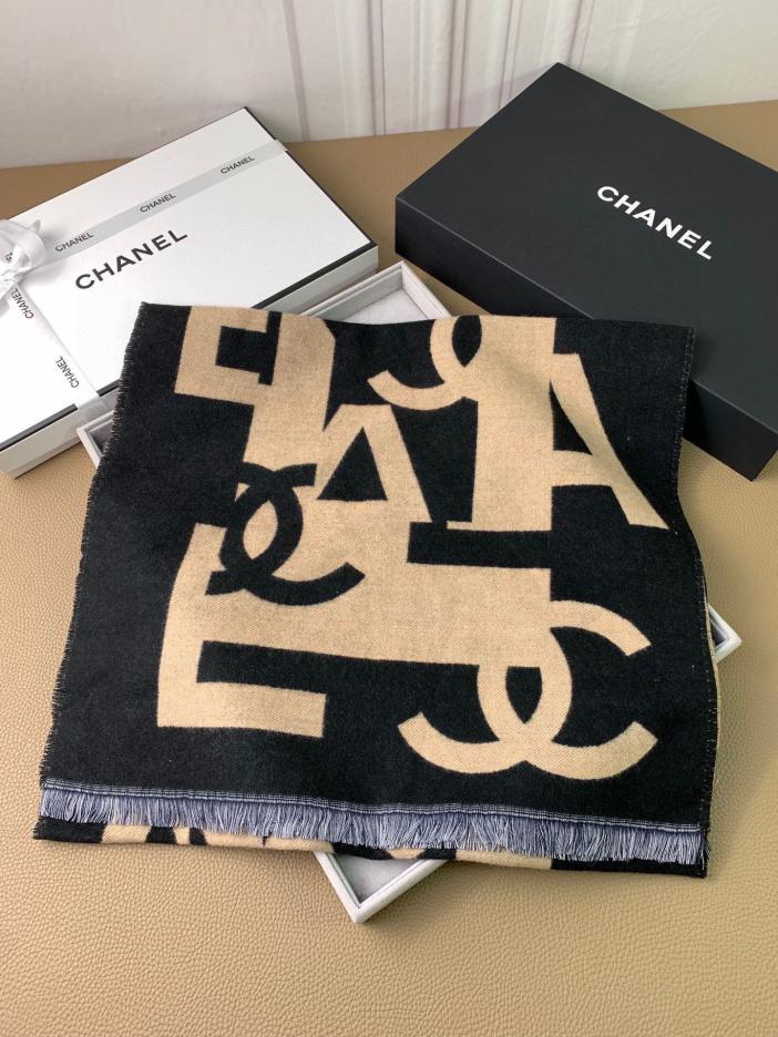 replica,repliche,fake,1:1,earrings,bracelet,ring,jewelry Sciarpa CHANEL in cashmere double face color albicocca nero replica,repliche,fake,1:1,earrings,bracelet,ring,jewelry Sciarpa CHANEL in cashmere double face color albicocca nero