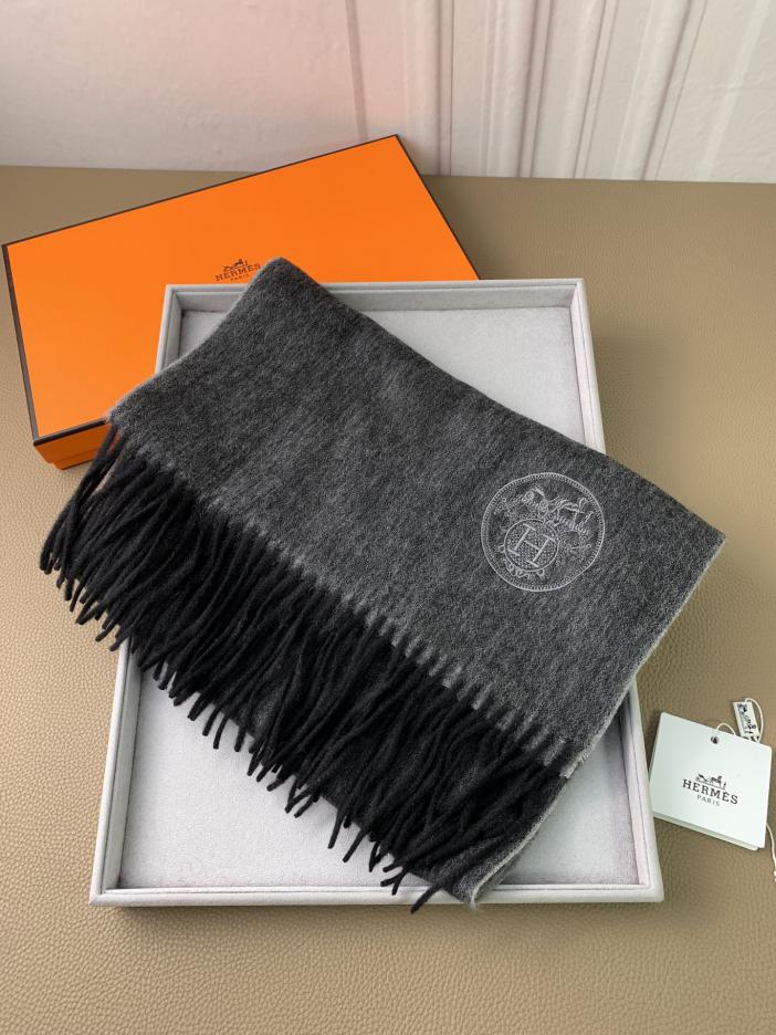 replica,repliche,fake,1:1,earrings,bracelet,ring,jewelry Sciarpa da uomo in cashmere double face HERMES in 3 colori replica,repliche,fake,1:1,earrings,bracelet,ring,jewelry Sciarpa da uomo in cashmere double face HERMES in 3 colori