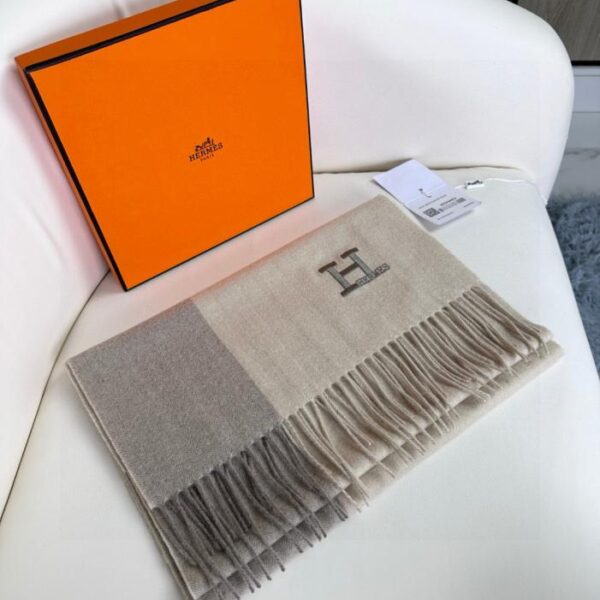 Hermes Sciarpa colorata double face Hermes Big H