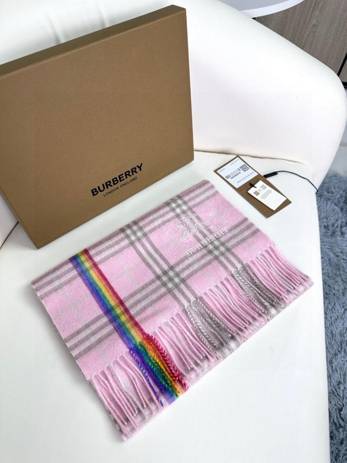 replica,repliche,fake,1:1,earrings,bracelet,ring,jewelry Burberry cavallo da guerra scozzese Sciarpa Burberry scozzese arcobaleno di fascia alta in puro cashmere replica,repliche,fake,1:1,earrings,bracelet,ring,jewelry Burberry cavallo da guerra scozzese Sciarpa Burberry scozzese arcobaleno di fascia alta in puro cashmere
