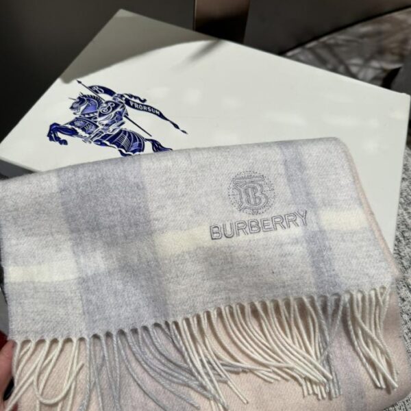 replica,repliche,fake,1:1,earrings,bracelet,ring,jewelry Sciarpe da uomo e da donna Burberry