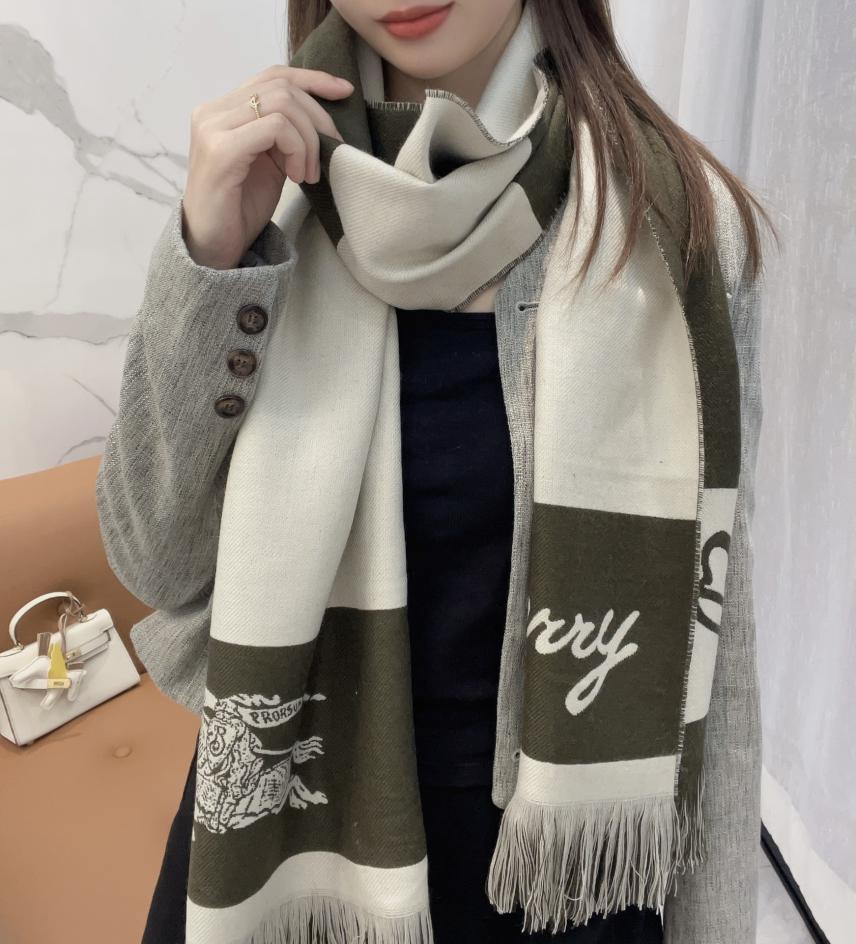replica,repliche,fake,1:1,earrings,bracelet,ring,jewelry Sciarpa bicolore double face di Burberry per uomo e donna replica,repliche,fake,1:1,earrings,bracelet,ring,jewelry Sciarpa bicolore double face di Burberry per uomo e donna