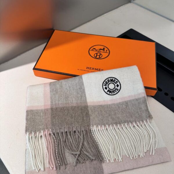 replica,repliche,fake,1:1,earrings,bracelet,ring,jewelry Sciarpe Hermès per uomo e donna