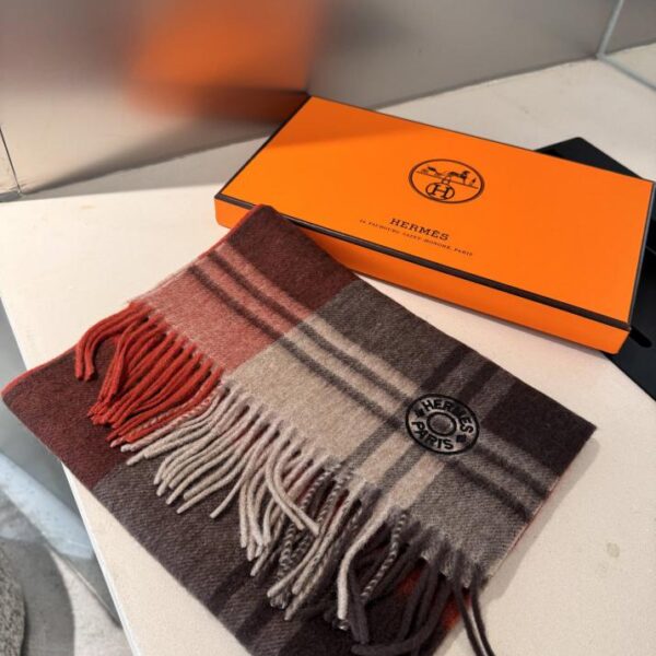 replica,repliche,fake,1:1,earrings,bracelet,ring,jewelry Sciarpe Hermès per uomo e donna