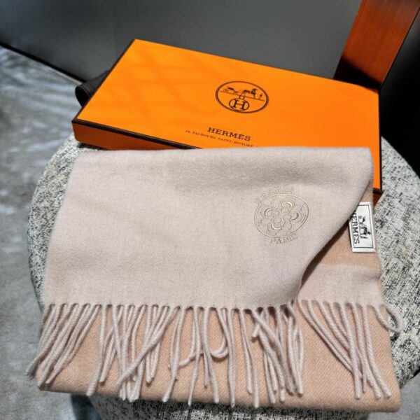 replica,repliche,fake,1:1,earrings,bracelet,ring,jewelry Sciarpe Hermès per uomo e donna