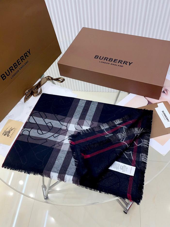 replica,repliche,fake,1:1,earrings,bracelet,ring,jewelry Nuova sciarpa Burberry replica,repliche,fake,1:1,earrings,bracelet,ring,jewelry Nuova sciarpa Burberry