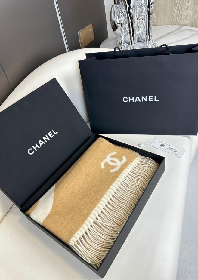 replica,repliche,fake,1:1,earrings,bracelet,ring,jewelry Sciarpa Chanel replica,repliche,fake,1:1,earrings,bracelet,ring,jewelry Sciarpa Chanel