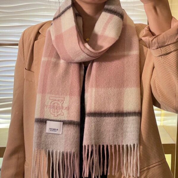 replica,repliche,fake,1:1,earrings,bracelet,ring,jewelry Sciarpe Burberry per uomo e donna