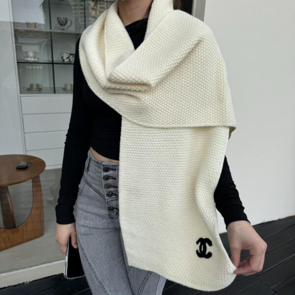 replica,repliche,fake,1:1,earrings,bracelet,ring,jewelry Chanel24 nuova sciarpa lavorata a maglia 24b con ricamo autunno e inverno sciarpa lunga lavorata a maglia in cashmere