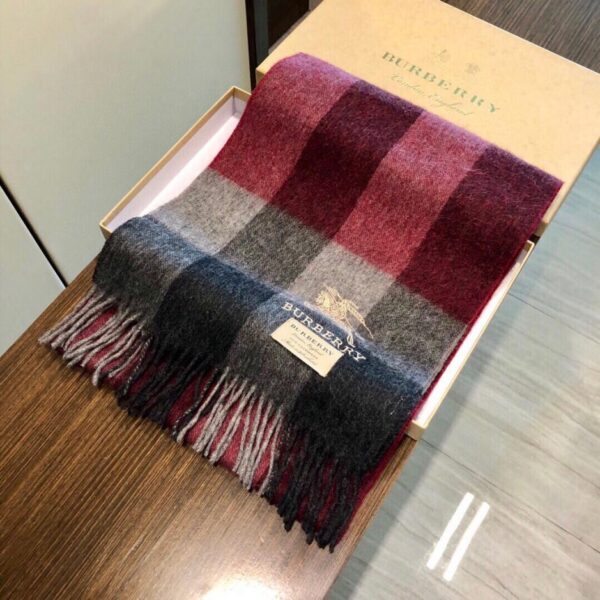 replica,repliche,fake,1:1,earrings,bracelet,ring,jewelry Sito ufficiale Burberry 2024 ultima coppia unisex modello 100 top cashmere