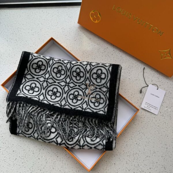 replica,repliche,fake,1:1,earrings,bracelet,ring,jewelry Cashmere di alta qualità LV per coppie
