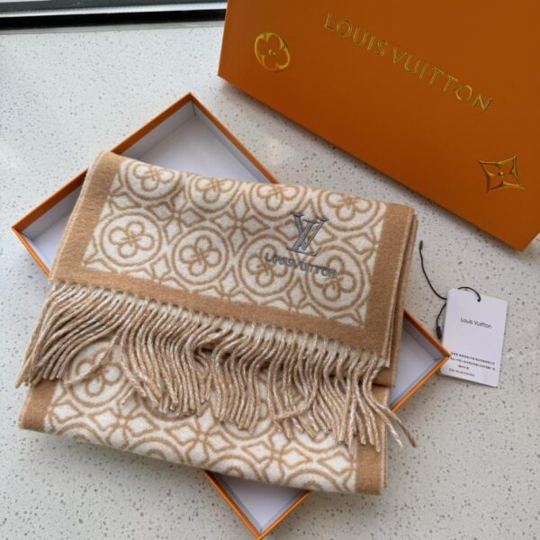 replica,repliche,fake,1:1,earrings,bracelet,ring,jewelry Cashmere di alta qualità LV per coppie