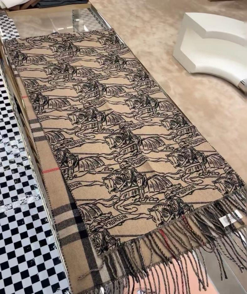 replica,repliche,fake,1:1,earrings,bracelet,ring,jewelry Scialle reversibile da cavaliere equestre Burberry replica,repliche,fake,1:1,earrings,bracelet,ring,jewelry Scialle reversibile da cavaliere equestre Burberry