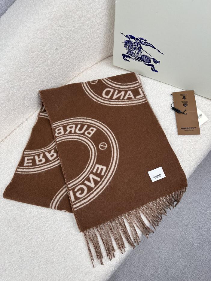 replica,repliche,fake,1:1,earrings,bracelet,ring,jewelry Burberry nuova sciarpa double face in lana bicolore autunno inverno replica,repliche,fake,1:1,earrings,bracelet,ring,jewelry Burberry nuova sciarpa double face in lana bicolore autunno inverno