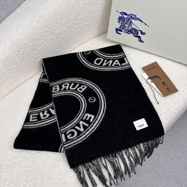 replica,repliche,fake,1:1,earrings,bracelet,ring,jewelry Burberry nuova sciarpa double face in lana bicolore autunno inverno