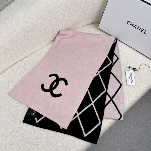 replica,repliche,fake,1:1,earrings,bracelet,ring,jewelry LOGO tridimensionale CHANEL nuova sciarpa lavorata a maglia autunno e inverno sciarpa lunga lavorata a maglia in cashmere