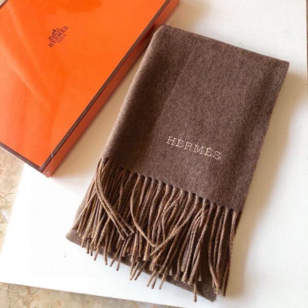 HERMES Hermès 2024 Paris Fashion Show Business Scialle reversibile universale in cashmere per uomo e donna