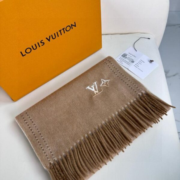 replica,repliche,fake,1:1,earrings,bracelet,ring,jewelry Sciarpe da uomo e da donna LV 100% cashmere